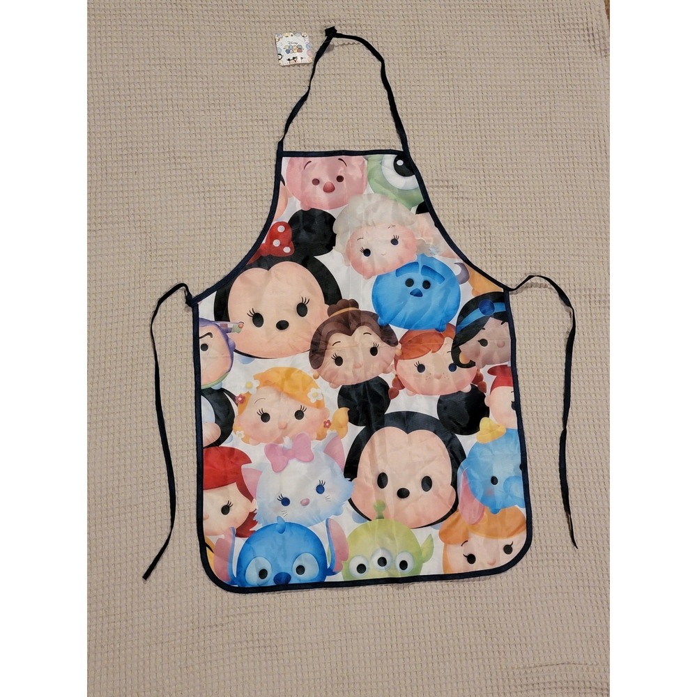 NWT Japan Disney Tsum Tsum Children's Apron Cooking Arts & Crafts Mickey & More